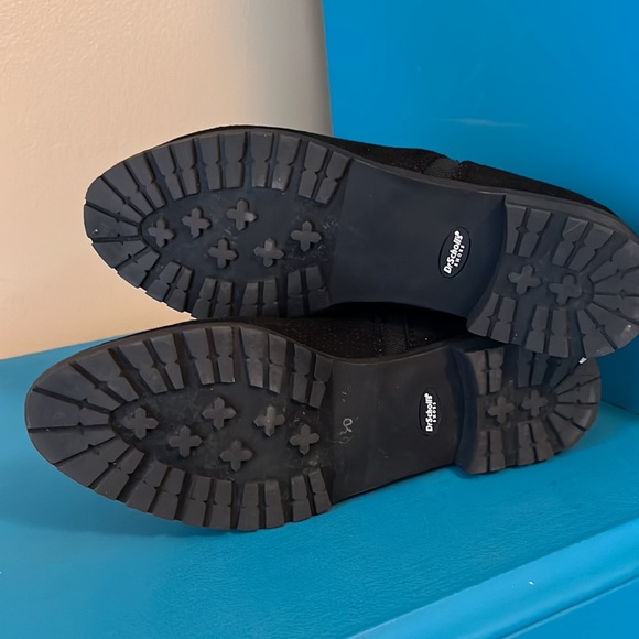 Dr. Scholls black loafer/bootie, dotted suede material, size 8.5 - Picture 5 of 5